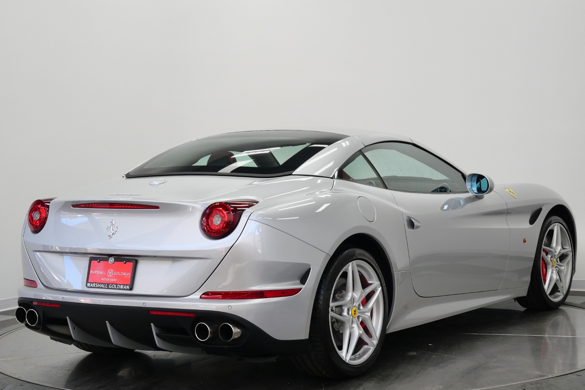 Ferrari California T -Extremely Low Miles, Ventilated Seats, Beautiful