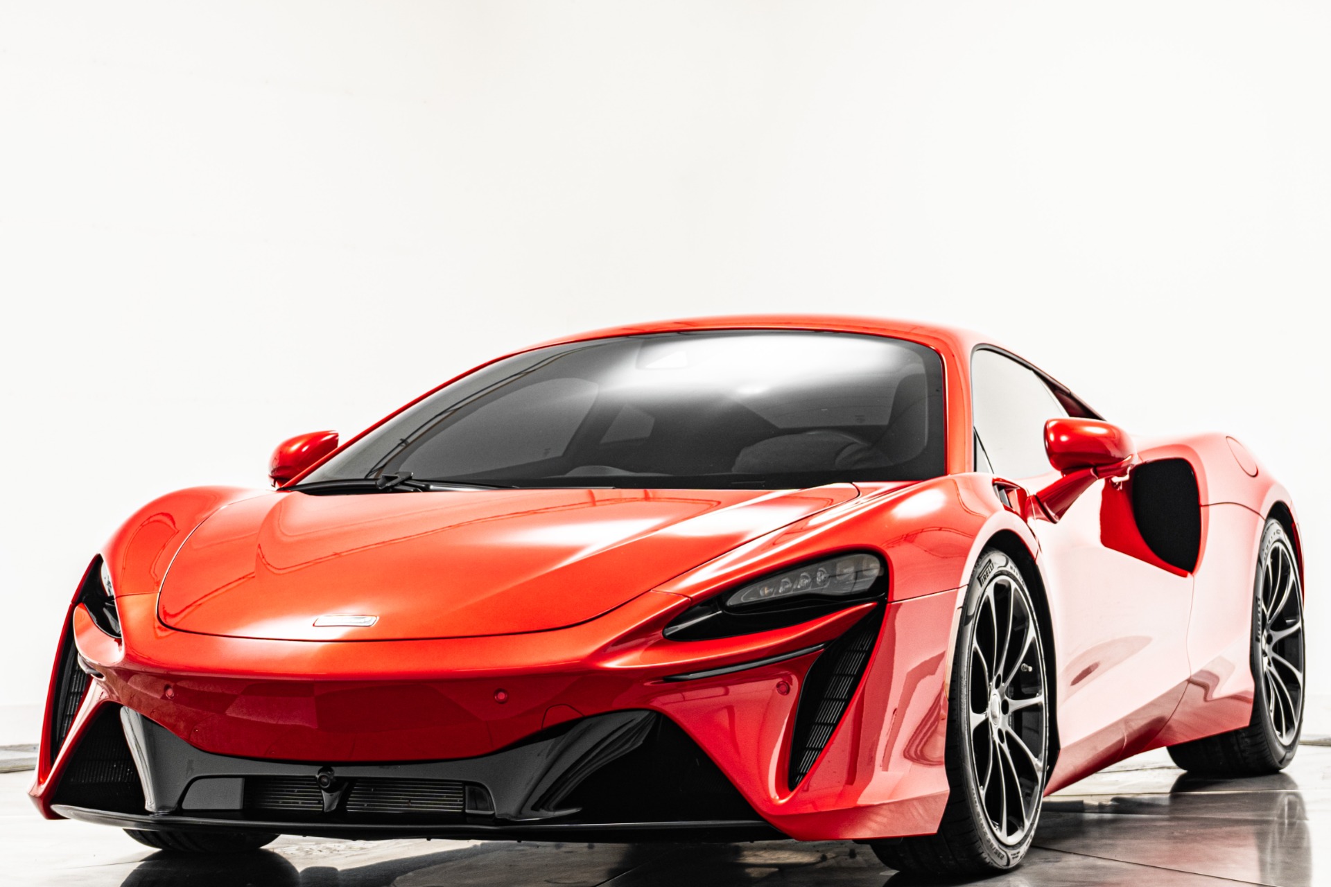 Vermillion Red 2023 McLaren Artura -Performance Interior, Front