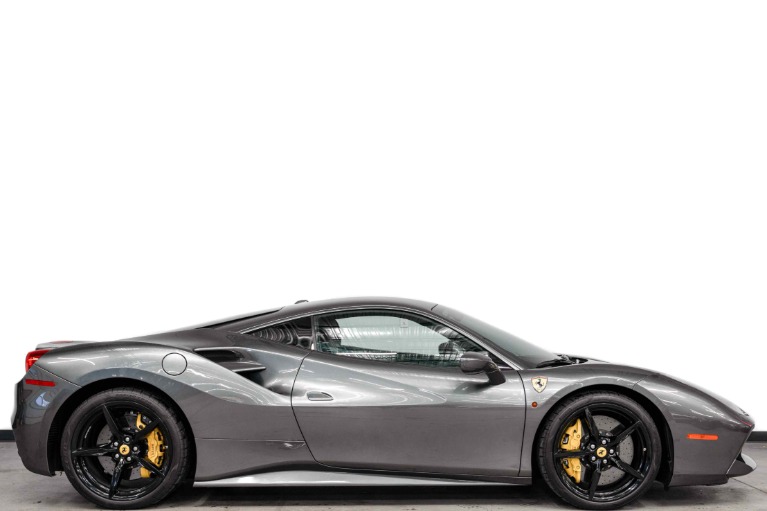 Ferrari 488 GTB -Carbon Fiber Driving Zone, Daytona Seats