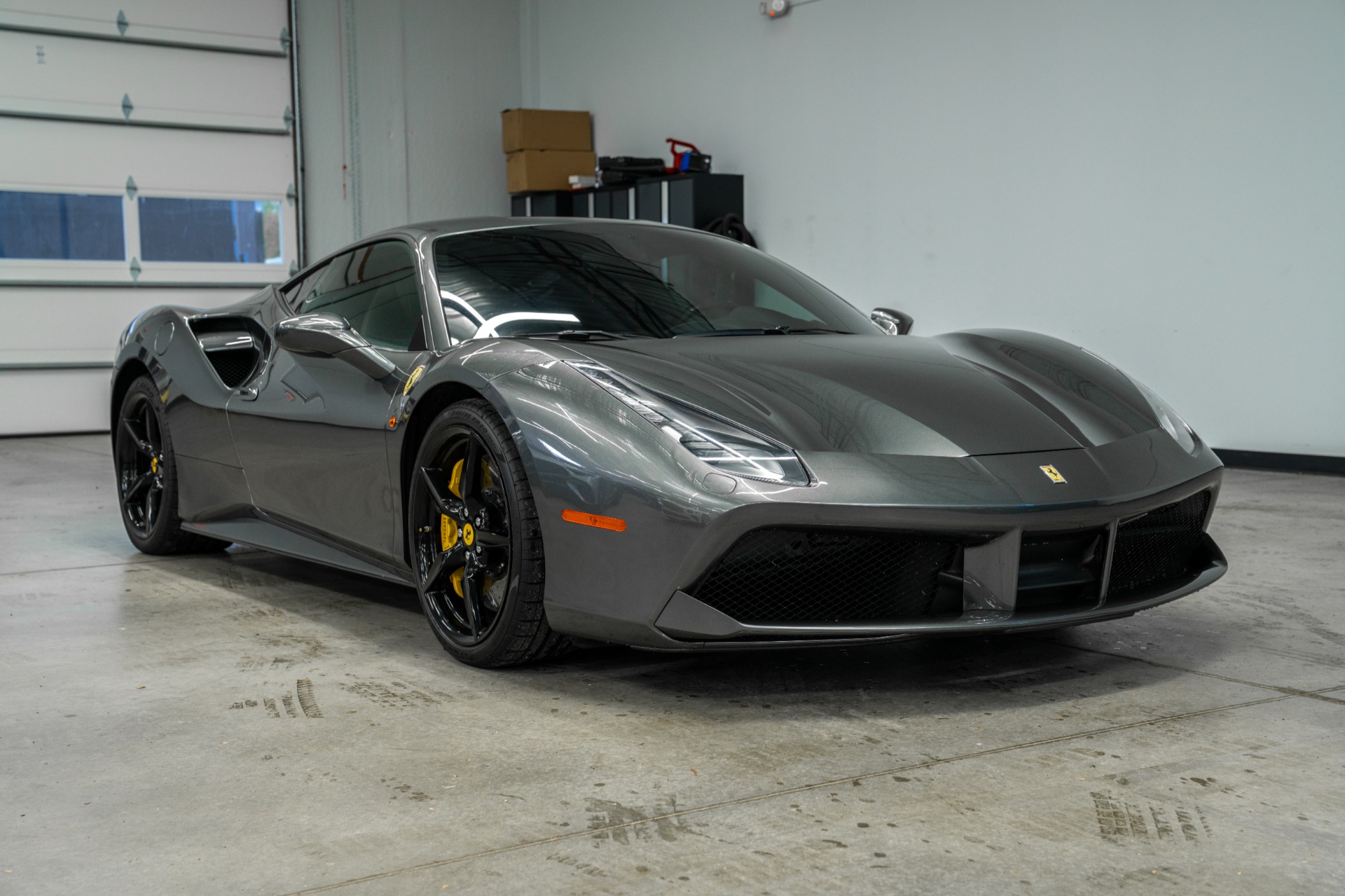Ferrari 488 GTB -Carbon Fiber Driving Zone, Daytona Seats