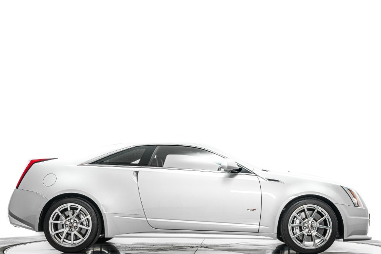 Cadillac CTS-V Coupe -Low Miles, 6 Speed Manual, Recaro Seat Package