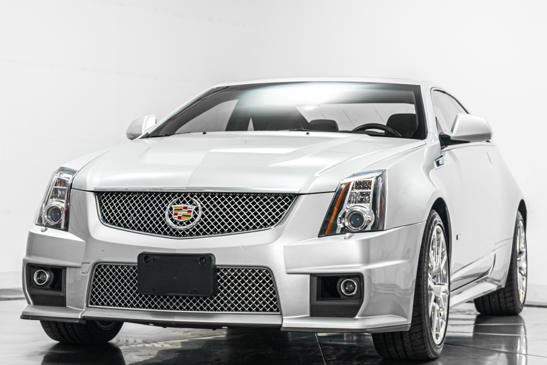 Cadillac CTS-V Coupe -Low Miles, 6 Speed Manual, Recaro Seat Package