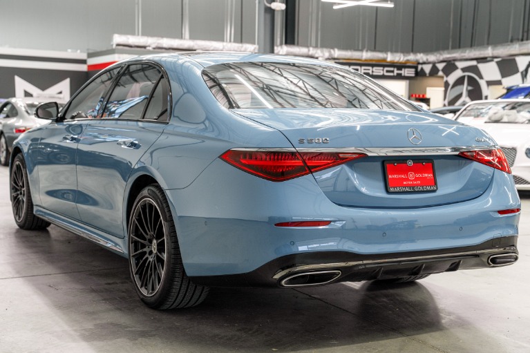 MANUFAKTUR China Blue 2023 Mercedes-Benz S580 4MATIC -Warmth and