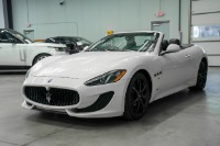 Maserati GranTurismo Convertible Sport -Trident Wheels, Carbon Fiber Interior Trim