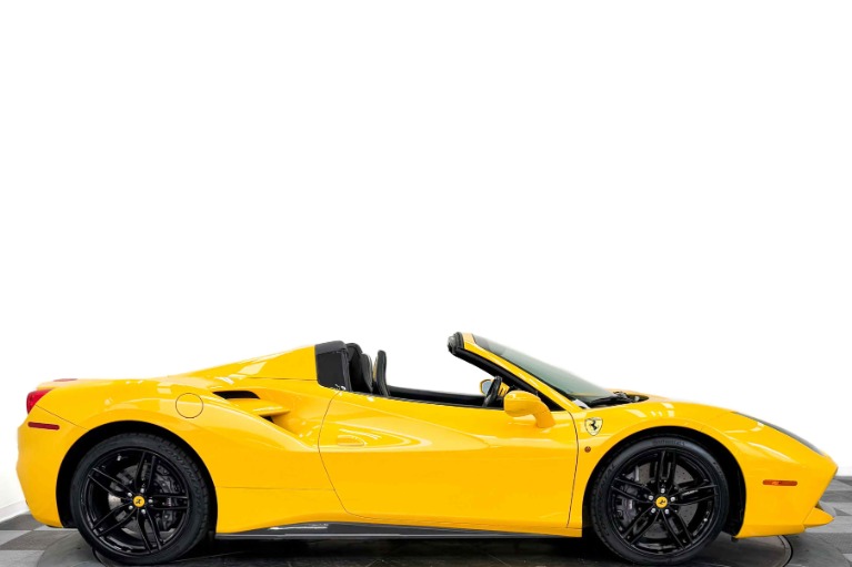 Ferrari 488 Spider -Carbon Fiber Racing Seats, Extensive Carbon Fiber