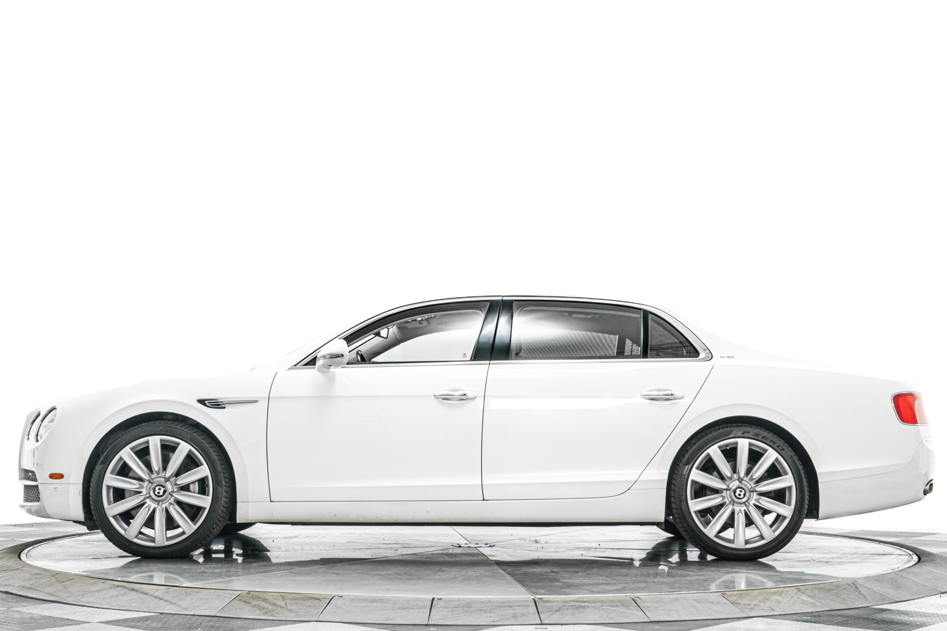 Bentley Flying Spur W12 -Mulliner Driving Specification