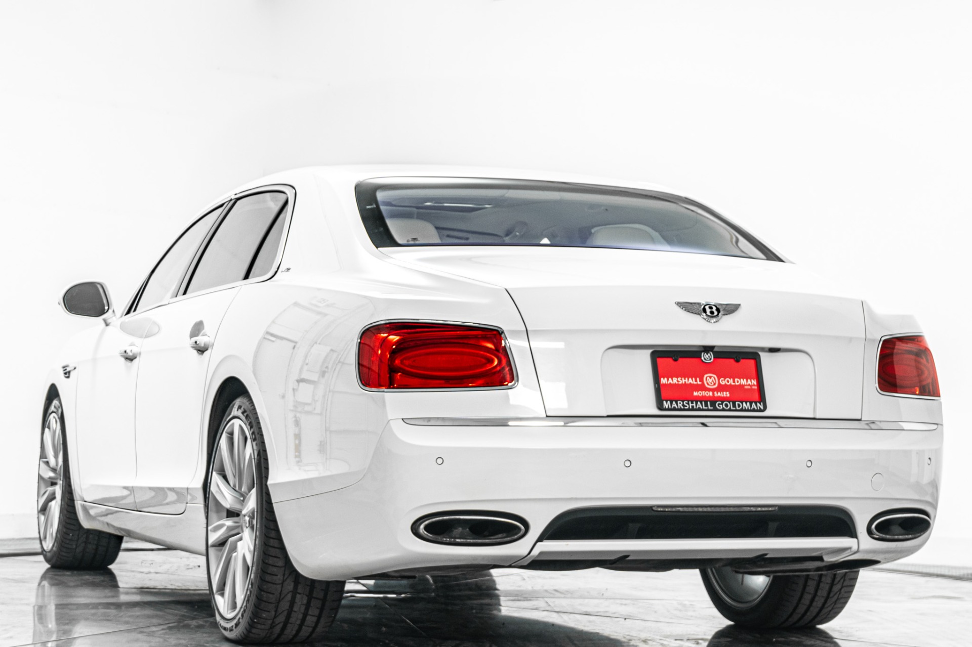 Bentley Flying Spur W12 -Mulliner Driving Specification