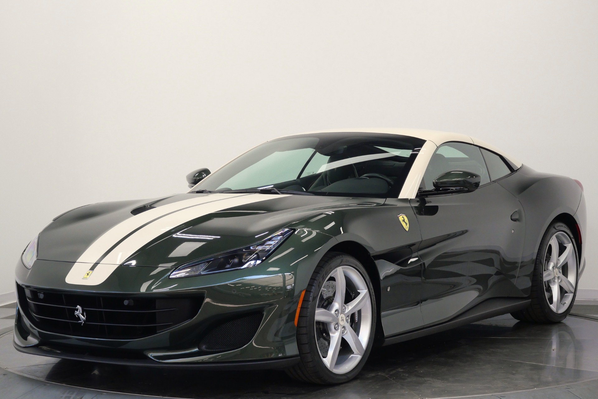 Ferrari Portofino -Tailor Made In NYC, Unique Exterior And Interior Colors, Amazing