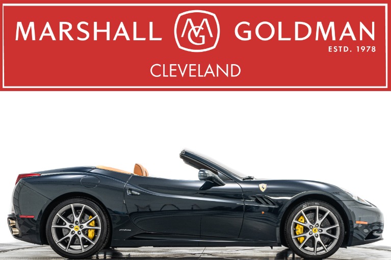 2010 Ferrari California -'s photo