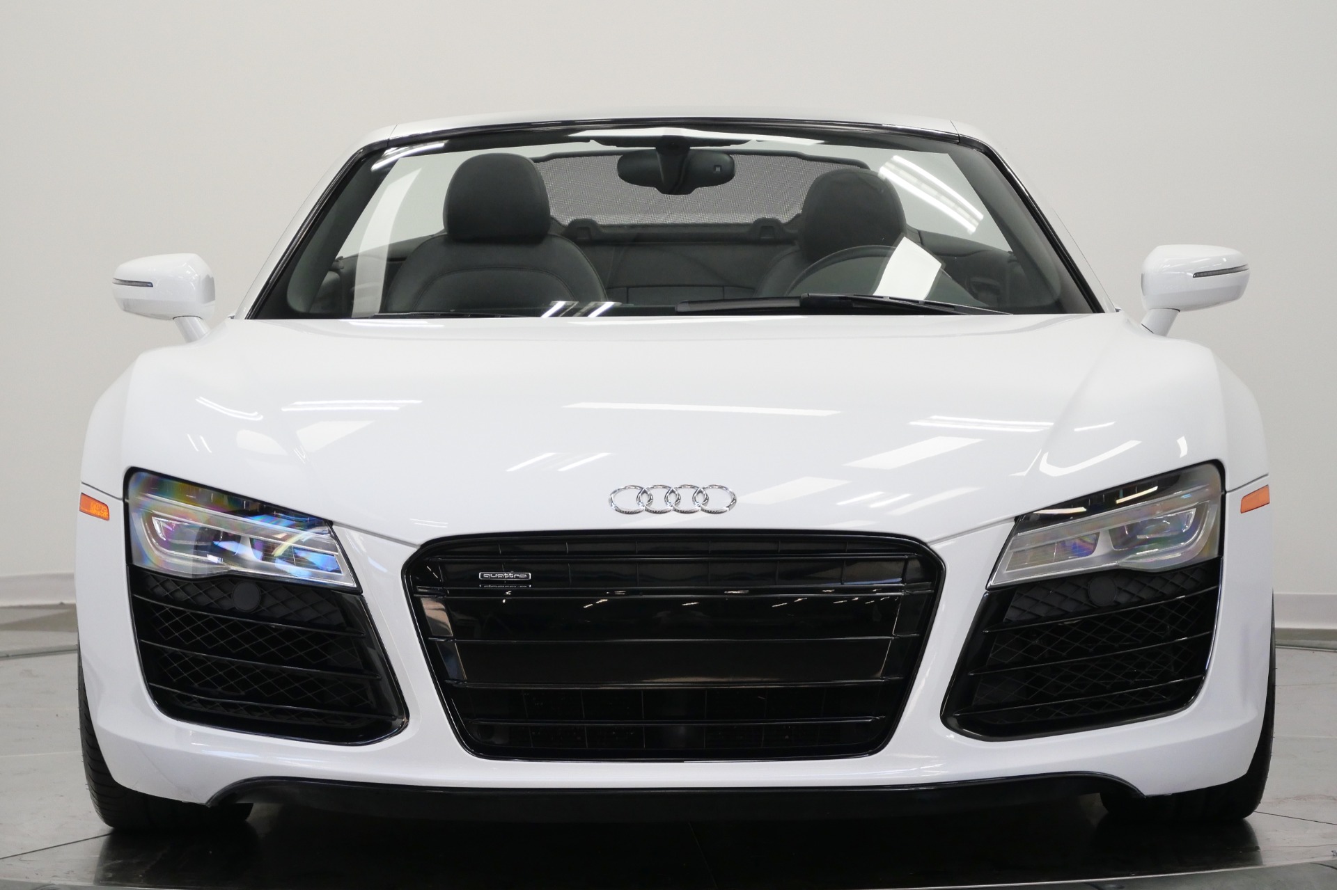 Audi R8 4.2 Quattro Spyder -Bang And Olufsen Audio, Heated Seats