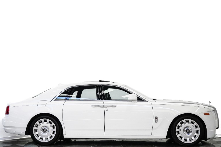 Rolls-Royce Ghost -V12 Power, Drivers Assistance 1, Heated And Ventilated Front Seats