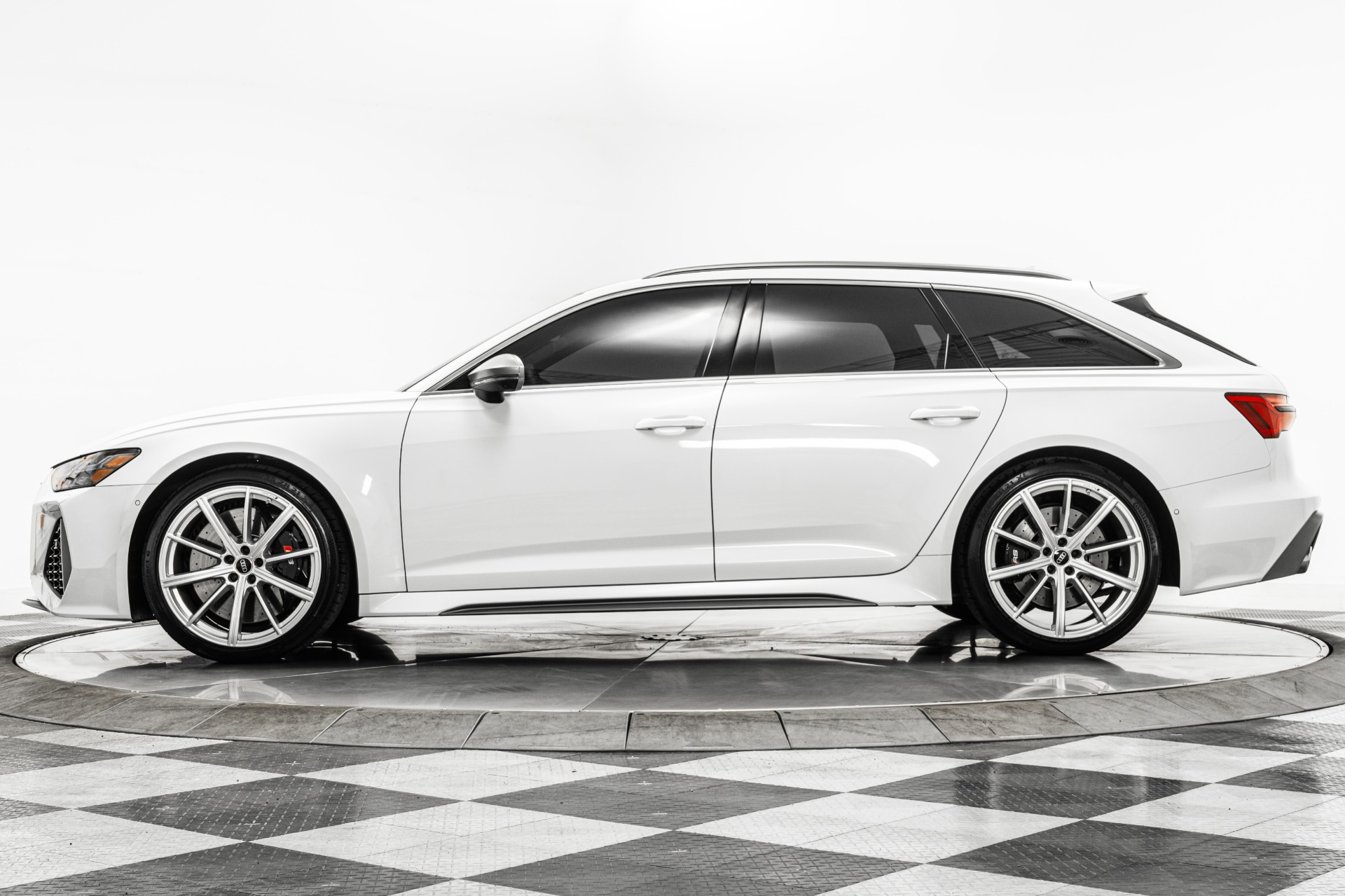 Audi RS 6 4.0T Quattro Avant -Low Miles, 621 Horsepower