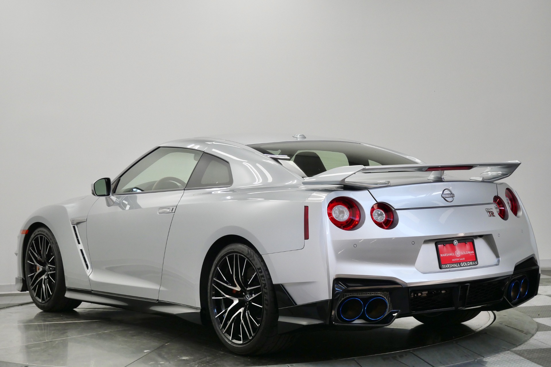 Nissan GT-R Premium -Very Low Miles, 565 Horsepower