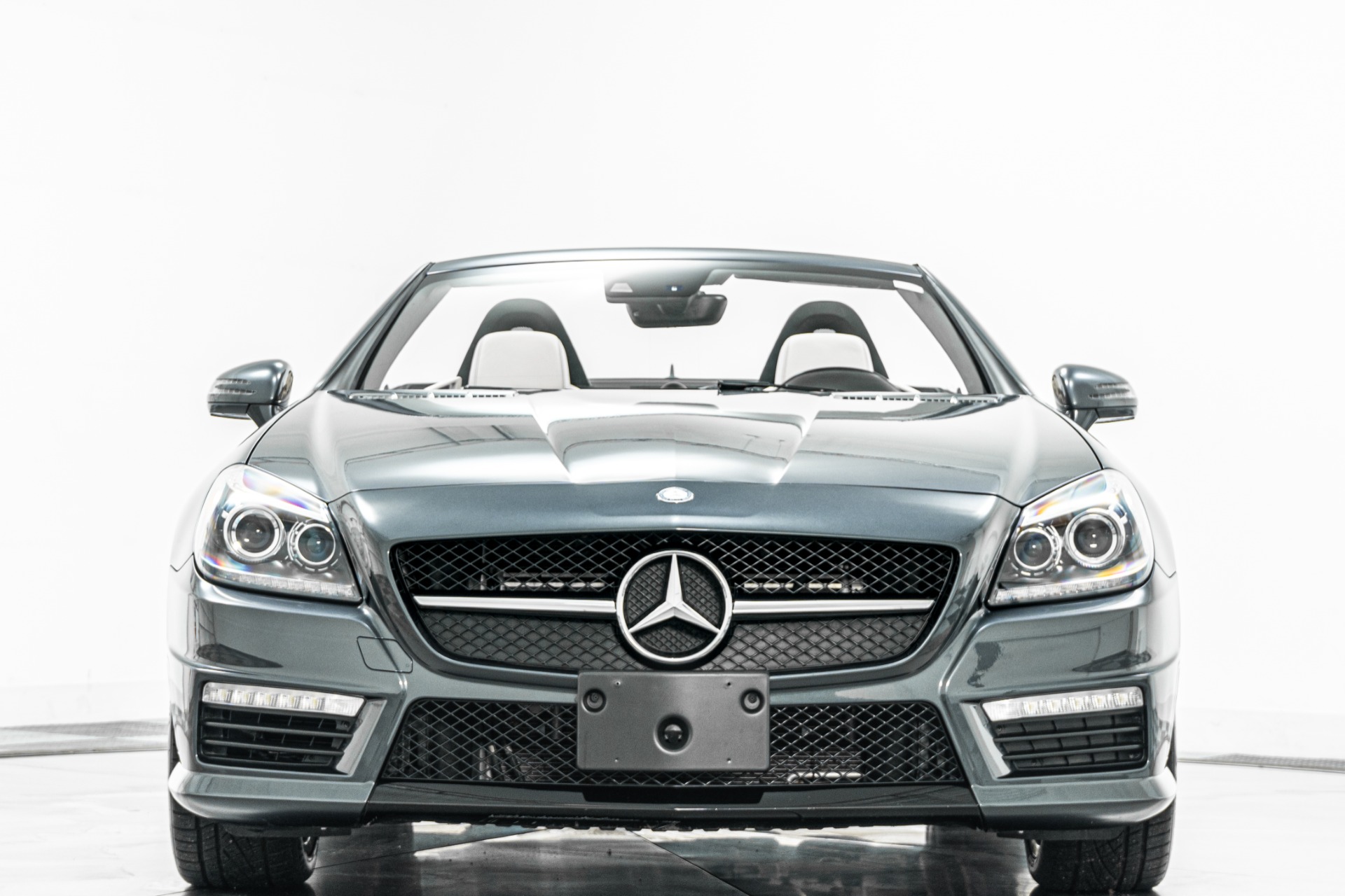 Mercedes-Benz SLK 55 AMG -AMG Handling Package, Multimedia Package