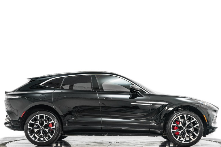 Aston Martin DBX -Indulgence Pack, Panoramic Roof