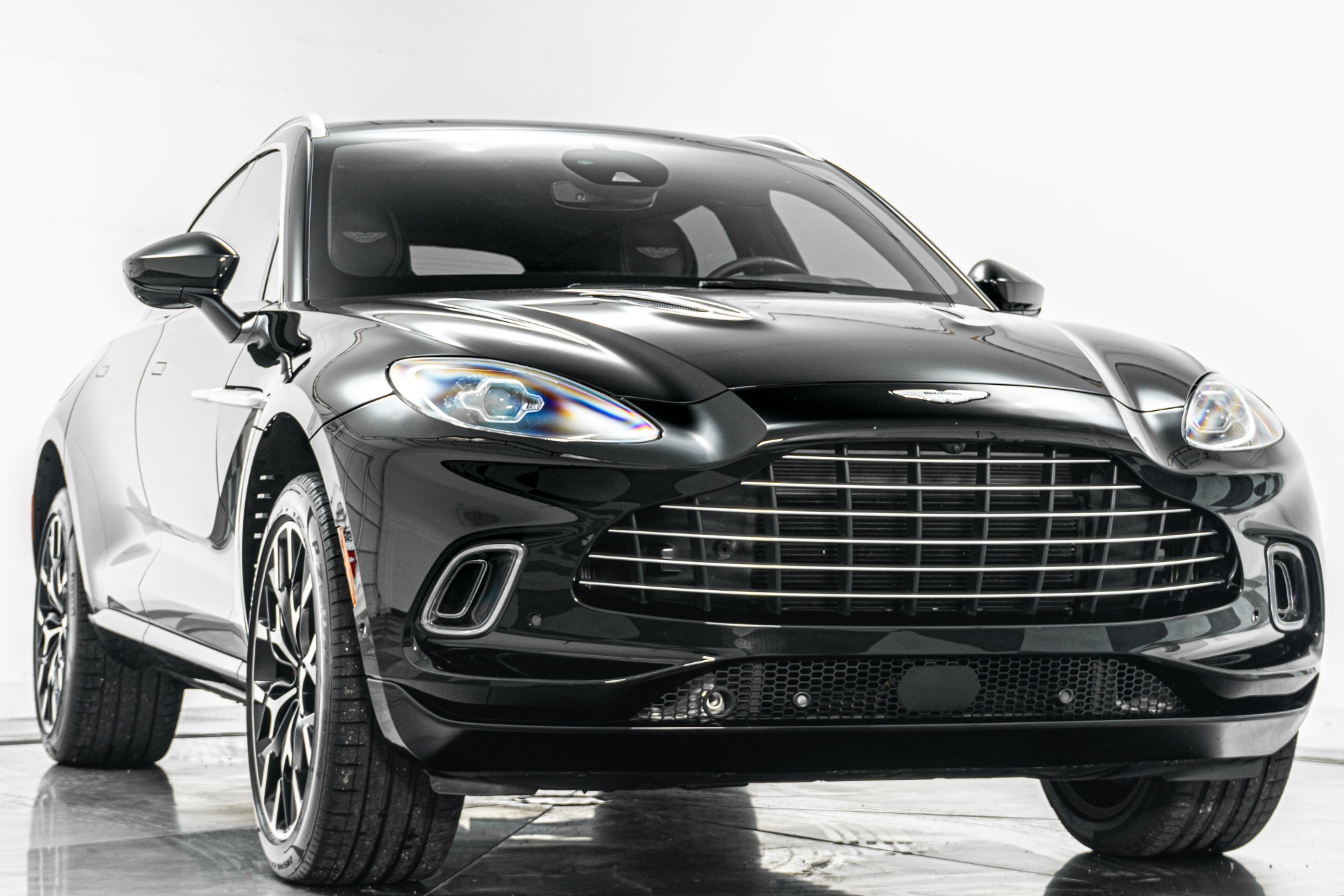 Aston Martin DBX -Indulgence Pack, Panoramic Roof