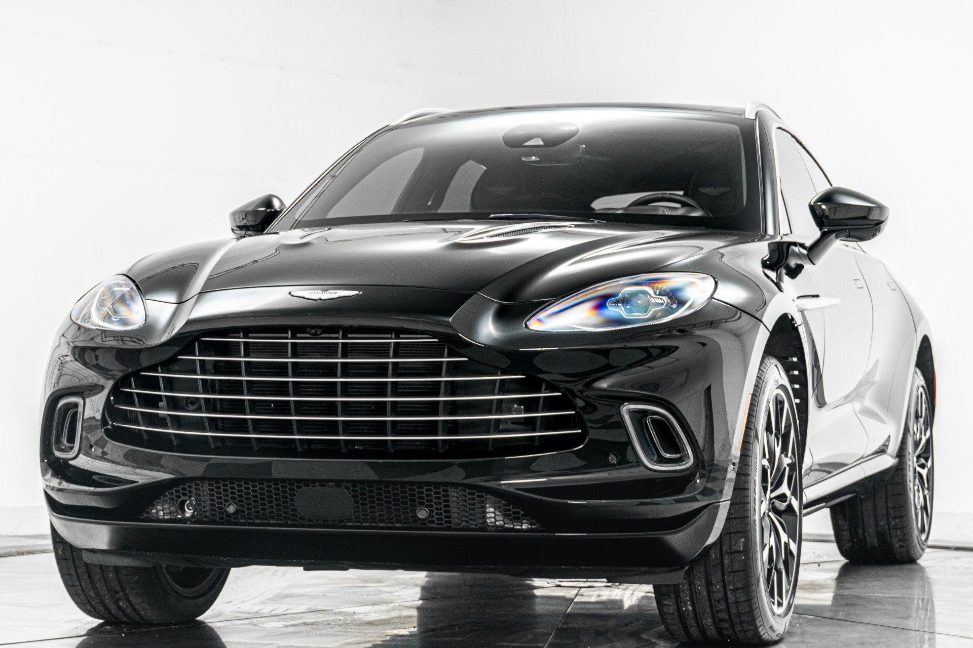 Aston Martin DBX -Indulgence Pack, Panoramic Roof