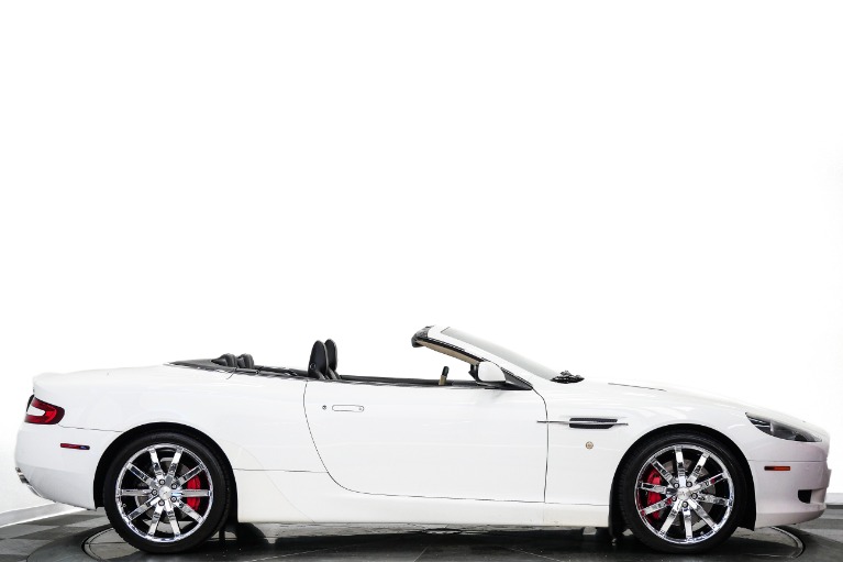 Aston Martin DB9 Volante -V12 Power, Chromed Wheels, Service Records
