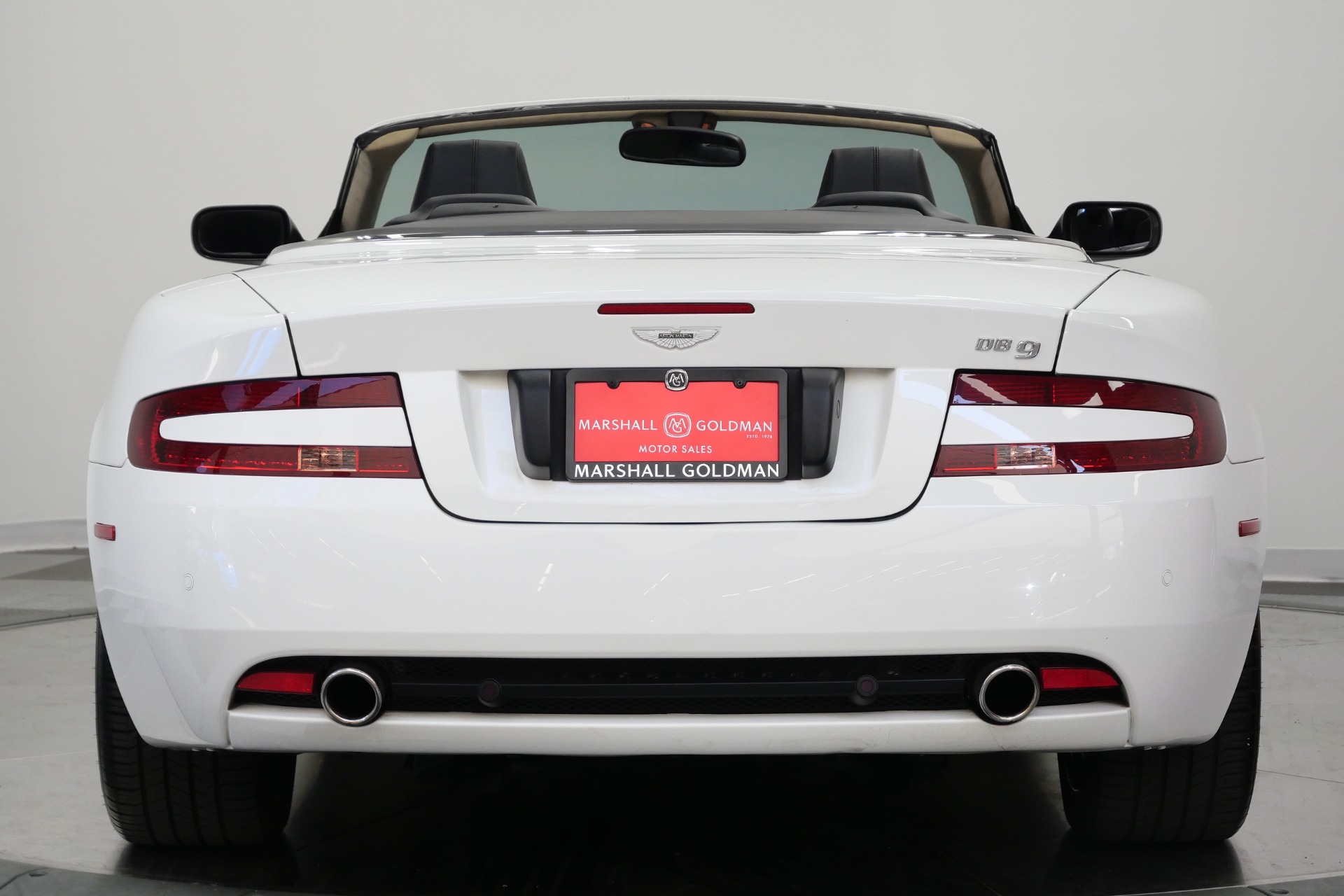 Aston Martin DB9 Volante -V12 Power, Chromed Wheels, Service Records
