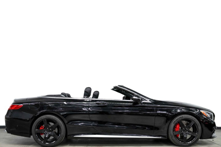 Mercedes-Benz S63 AMG Cabriolet -577 Horsepower, Carbon Fiber Interior Trim