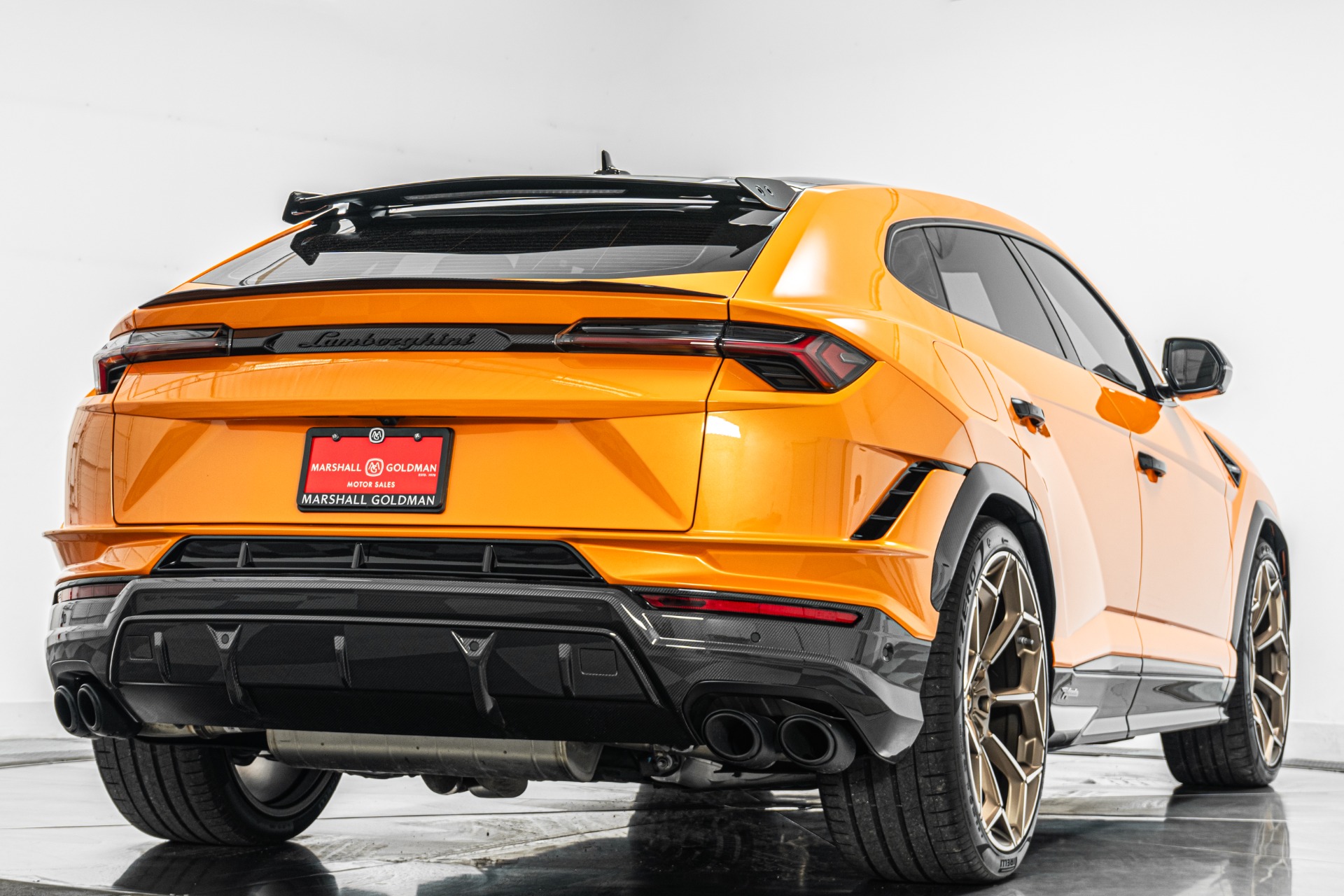 Lamborghini Urus Performante -Exterior Carbon Package, Carbon Fiber Hood And Roof