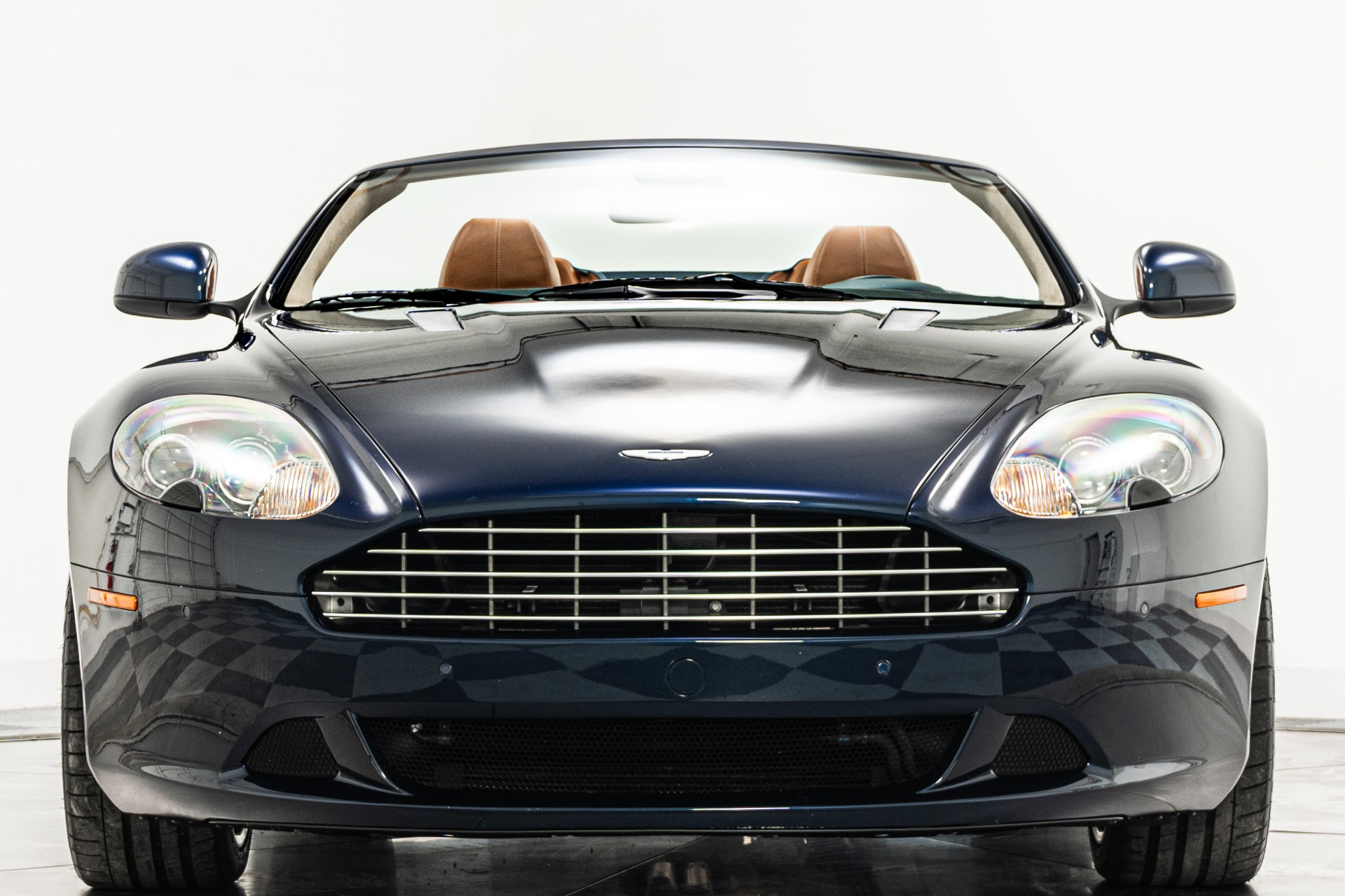Aston Martin DB9 Volante -Two Tone Interior, V12 Power