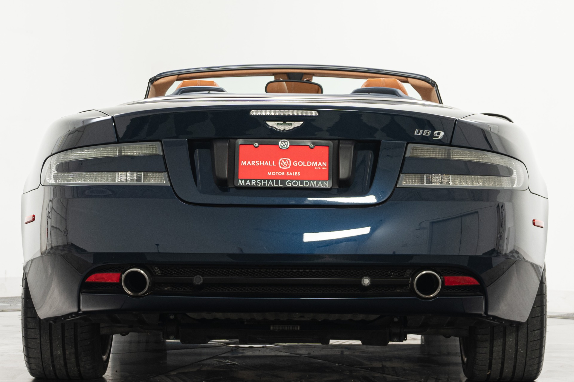 Aston Martin DB9 Volante -Two Tone Interior, V12 Power