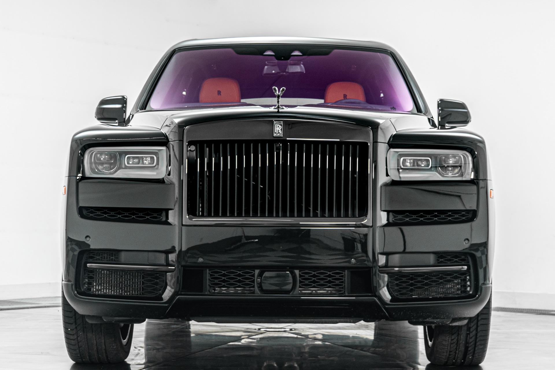 Rolls-Royce Cullinan -Black Badge, Very Low Miles, Rear Console With Crystalware