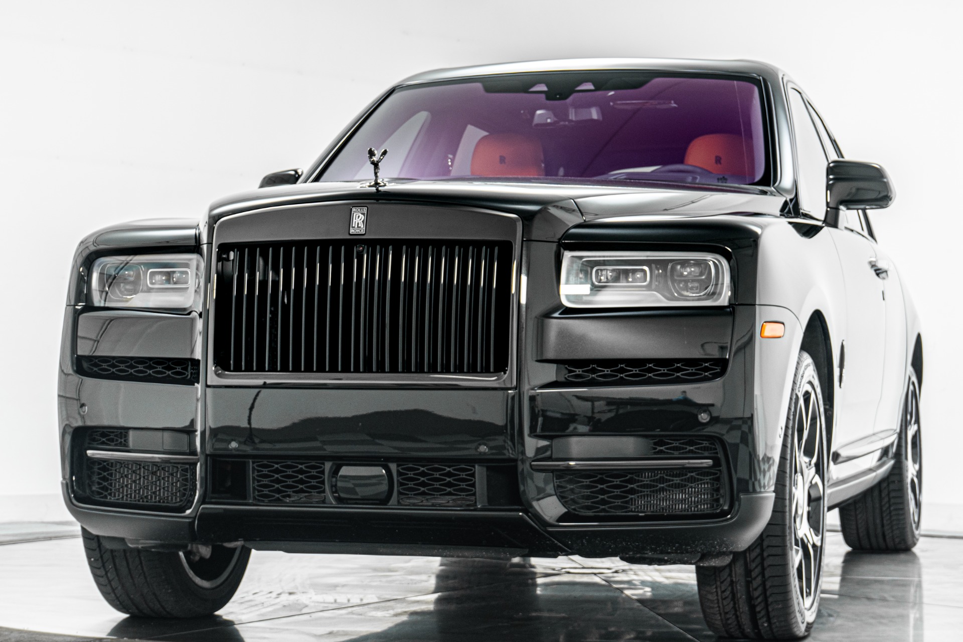 Rolls-Royce Cullinan -Black Badge, Very Low Miles, Rear Console With Crystalware