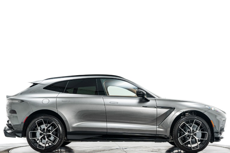 Aston Martin DBX 707 -Panoramic Roof, Heated And Ventilated Front Seats