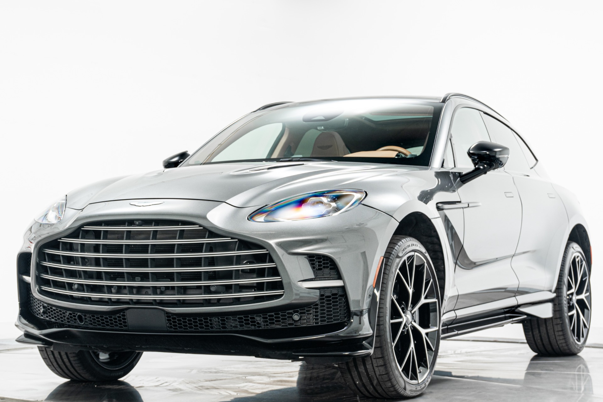 Aston Martin DBX 707 -Panoramic Roof, Heated And Ventilated Front Seats