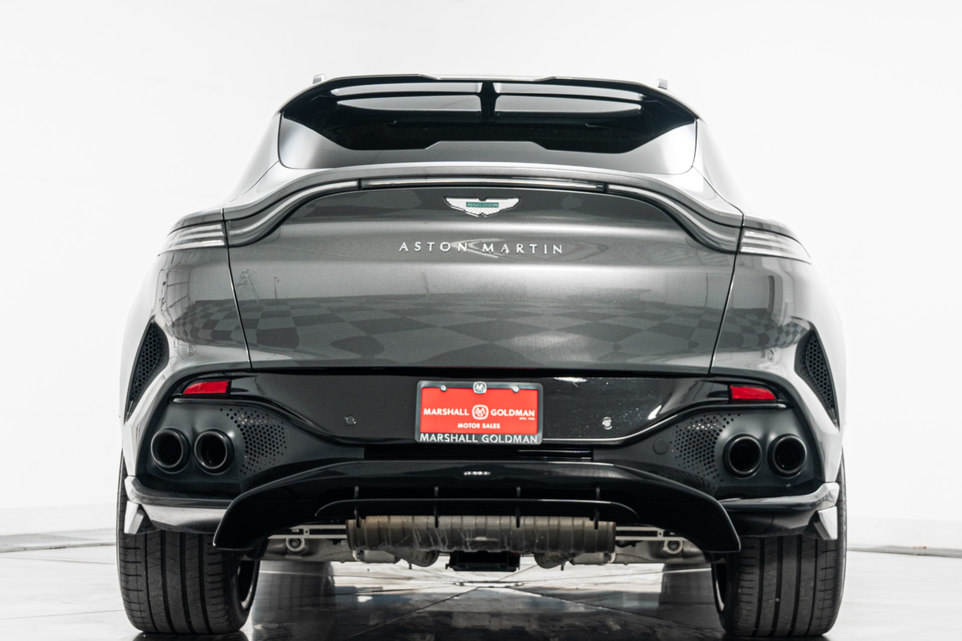 Aston Martin DBX 707 -Panoramic Roof, Heated And Ventilated Front Seats