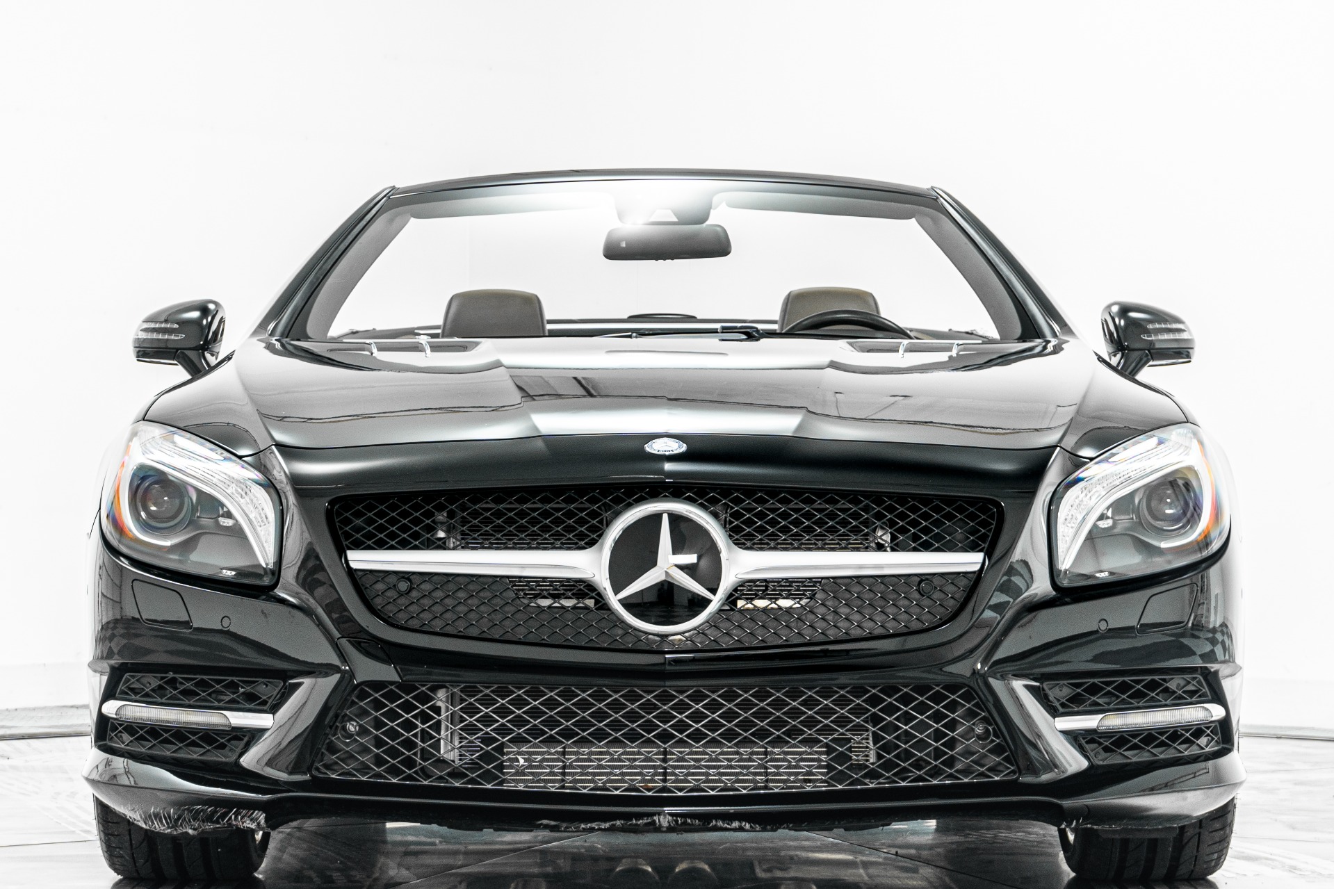 Mercedes-Benz SL 550 -Low Miles, Sport Wheel Package, Driver Assistance Package