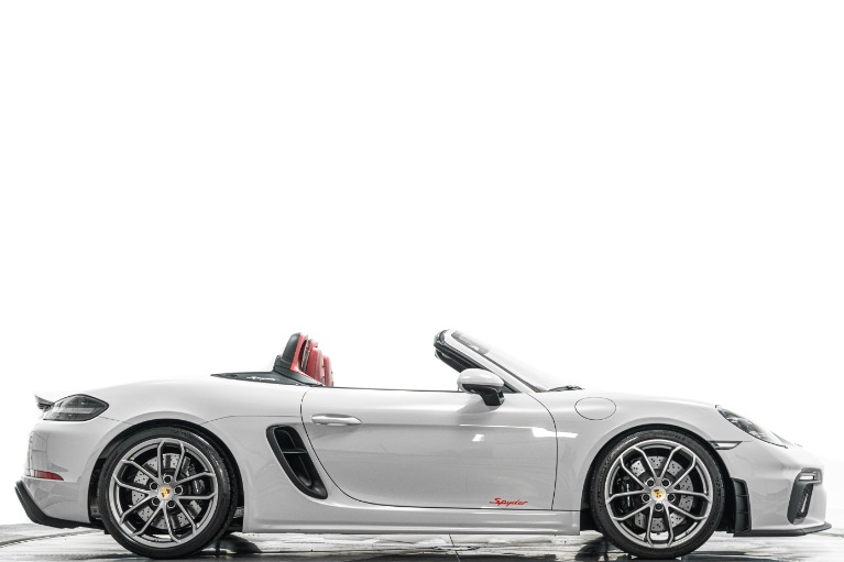 Porsche 718 Spyder -6 Speed Manual, Spyder Classic Interior