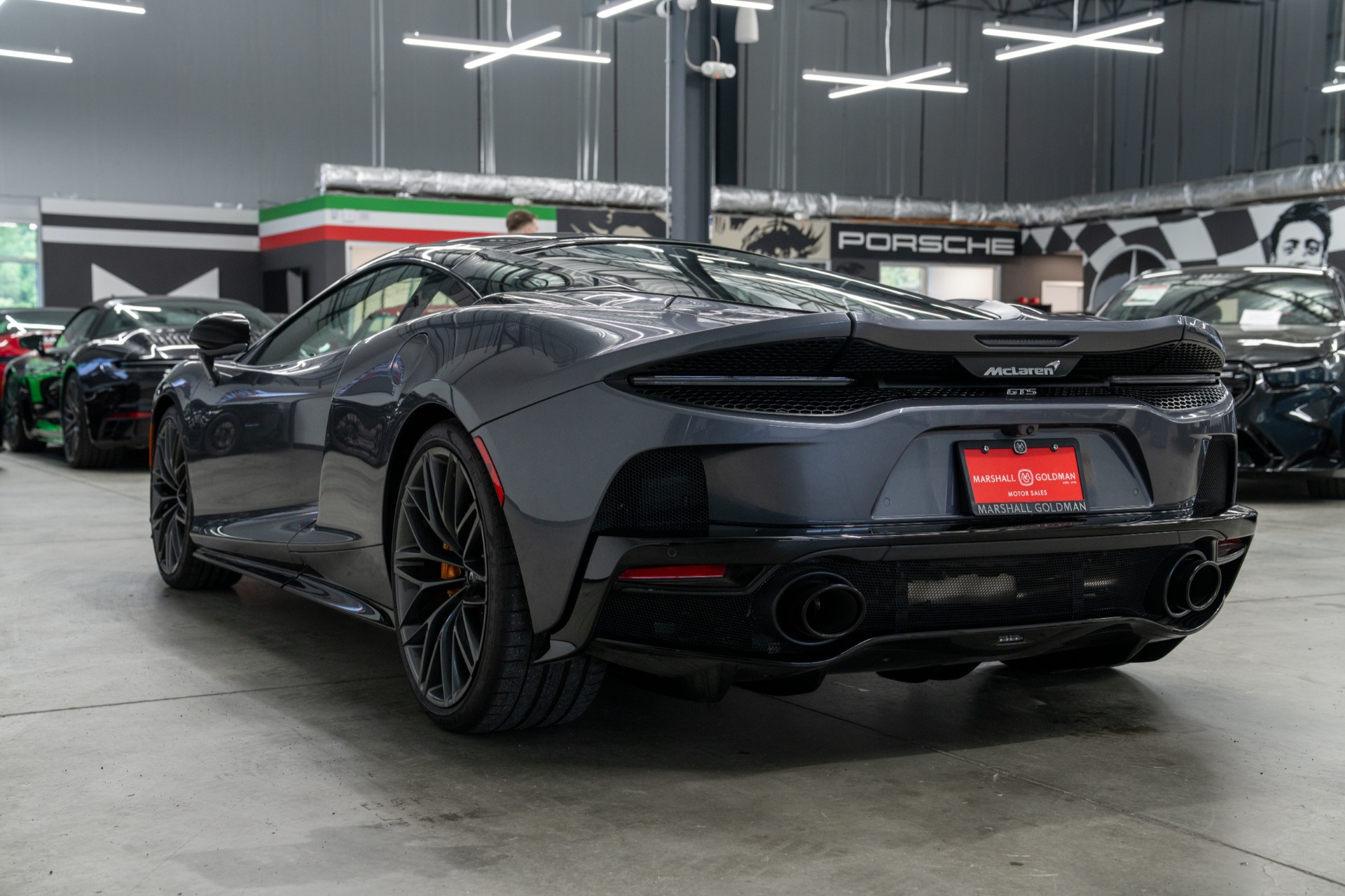 McLaren GTS -TechLux Interior, Premium Pack, Racing Inspired Color