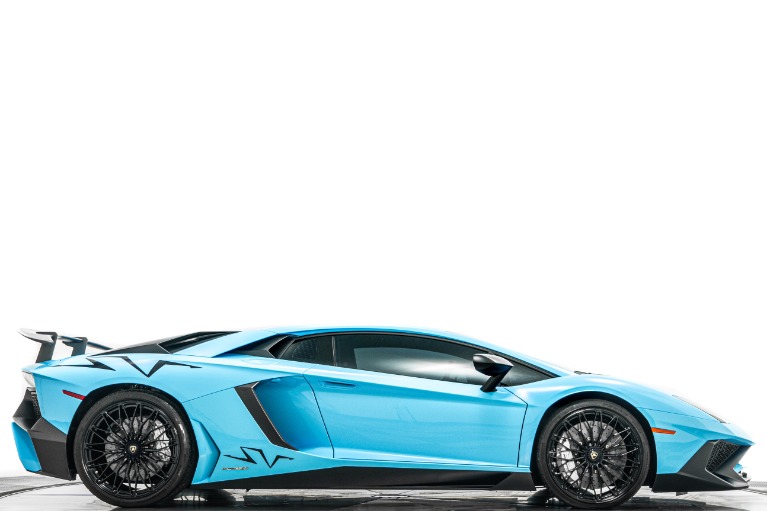 Blu Cepheus 2016 Lamborghini Aventador LP 750-4 SV -Amazing Color