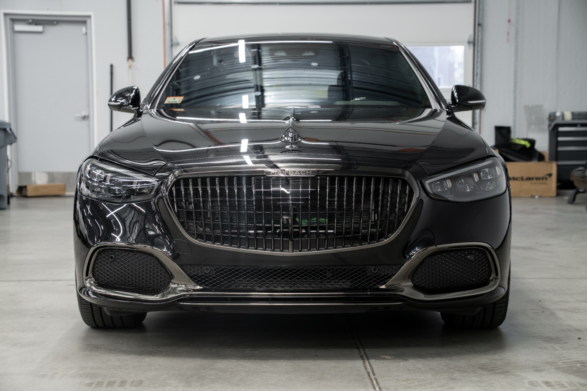 Mercedes-Benz Maybach S 680 4MATIC -AMG V12 Power, Night Design Package