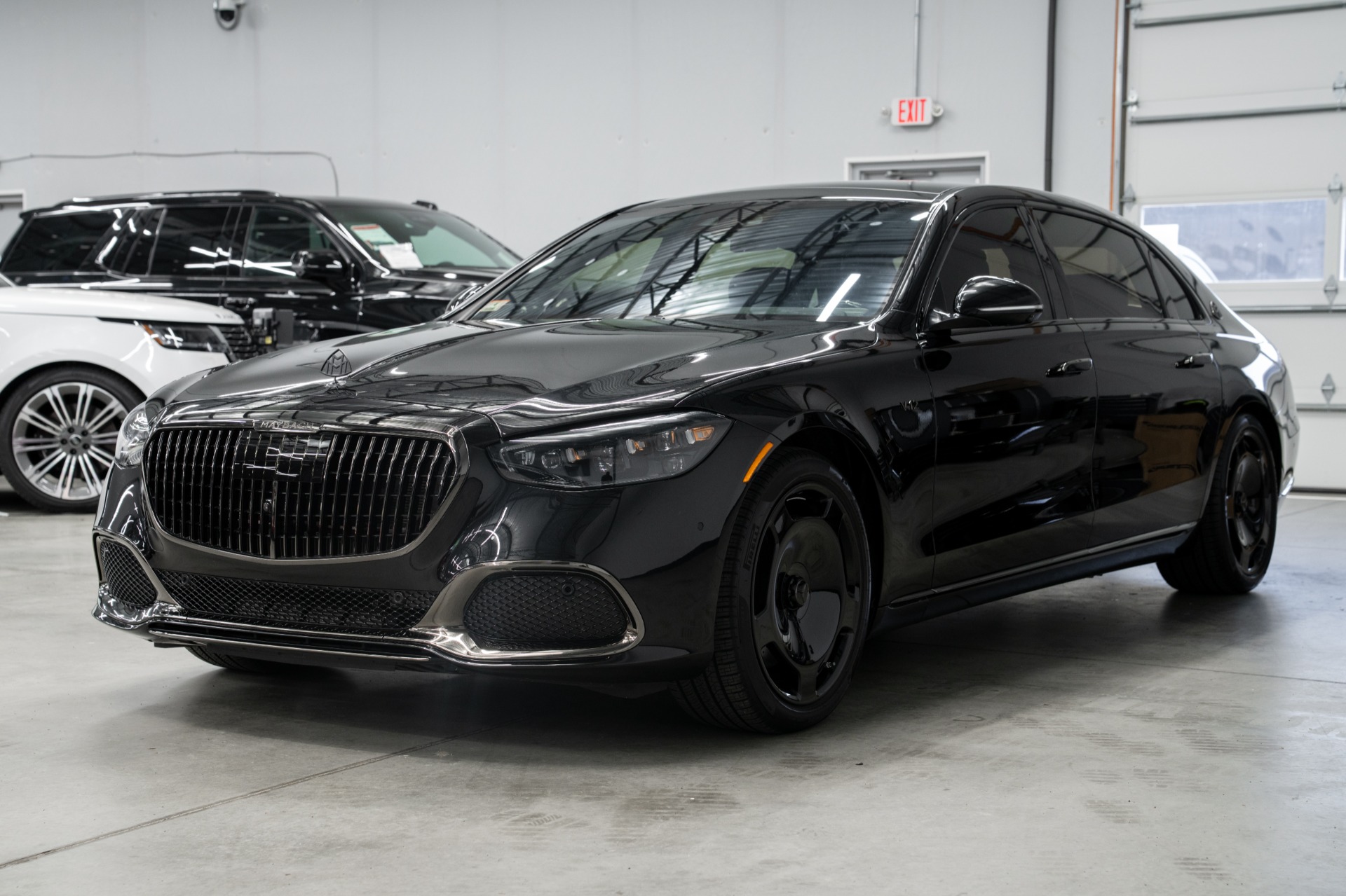 Mercedes-Benz Maybach S 680 4MATIC -AMG V12 Power, Night Design Package