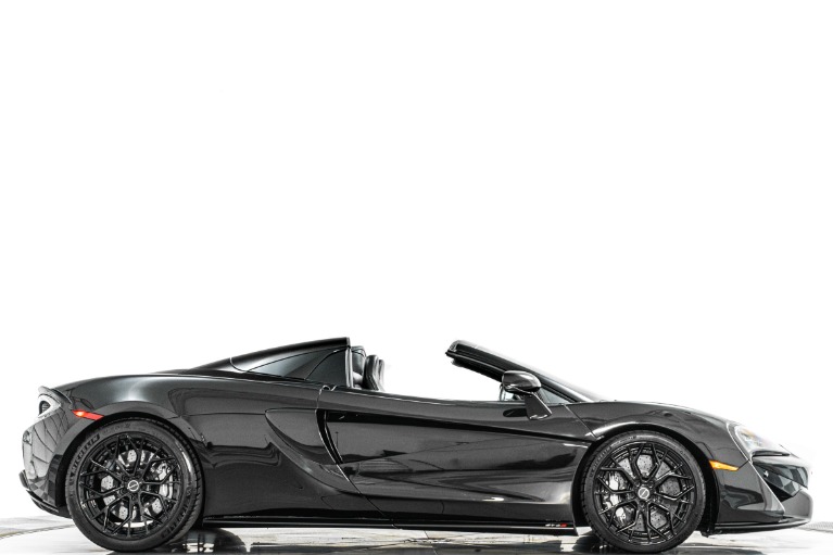 McLaren 570S Spider -Low Miles, Bowers And Wilkins Audio, Carbon Fiber Interior Trim