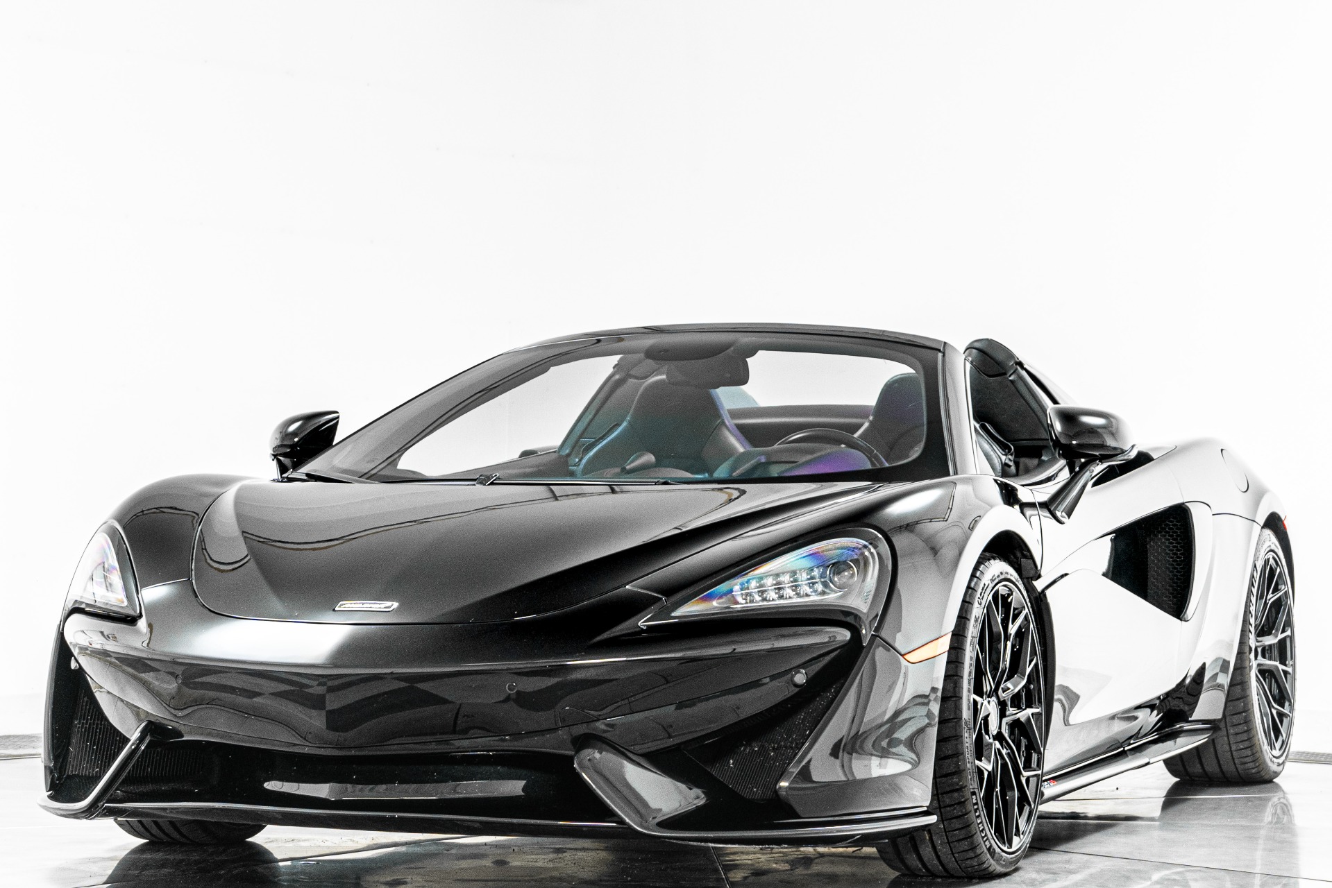 McLaren 570S Spider -Low Miles, Bowers And Wilkins Audio, Carbon Fiber Interior Trim