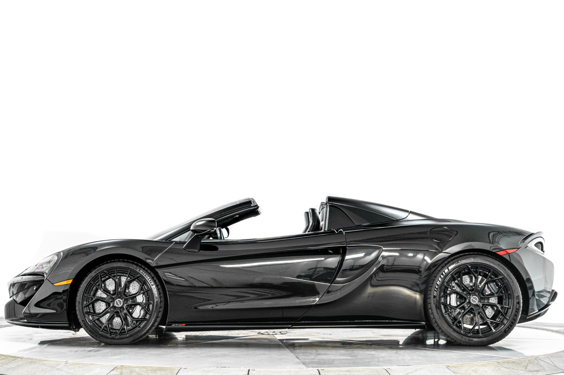 McLaren 570S Spider -Low Miles, Bowers And Wilkins Audio, Carbon Fiber Interior Trim