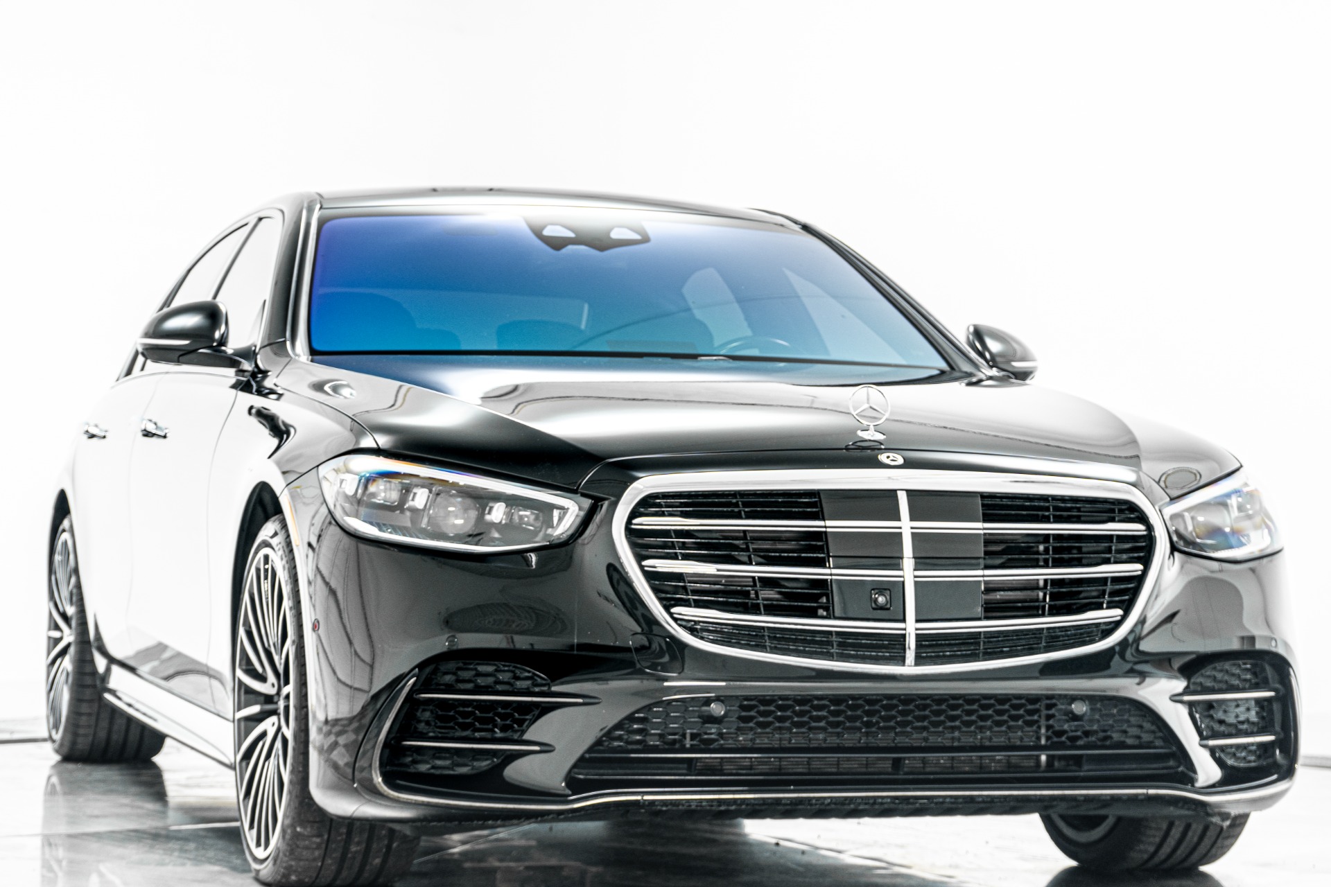 Mercedes-Benz S580 4MATIC -AMG Line, Night Package, Warmth And Comfort Package