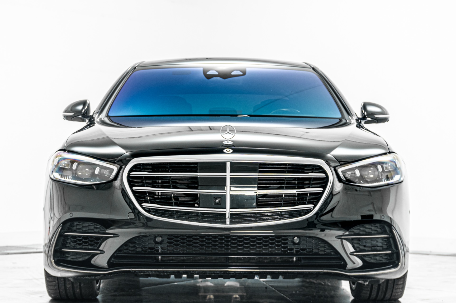 Mercedes-Benz S580 4MATIC -AMG Line, Night Package, Warmth And Comfort Package