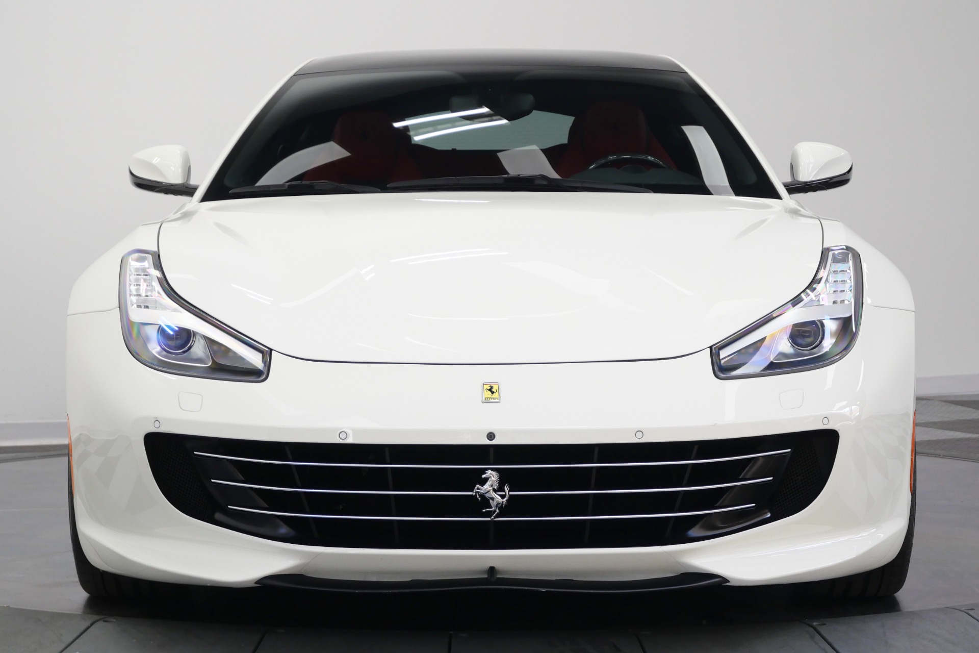 Ferrari GTC4Lusso -V12 Power, Heated And Ventilated Daytona Seats