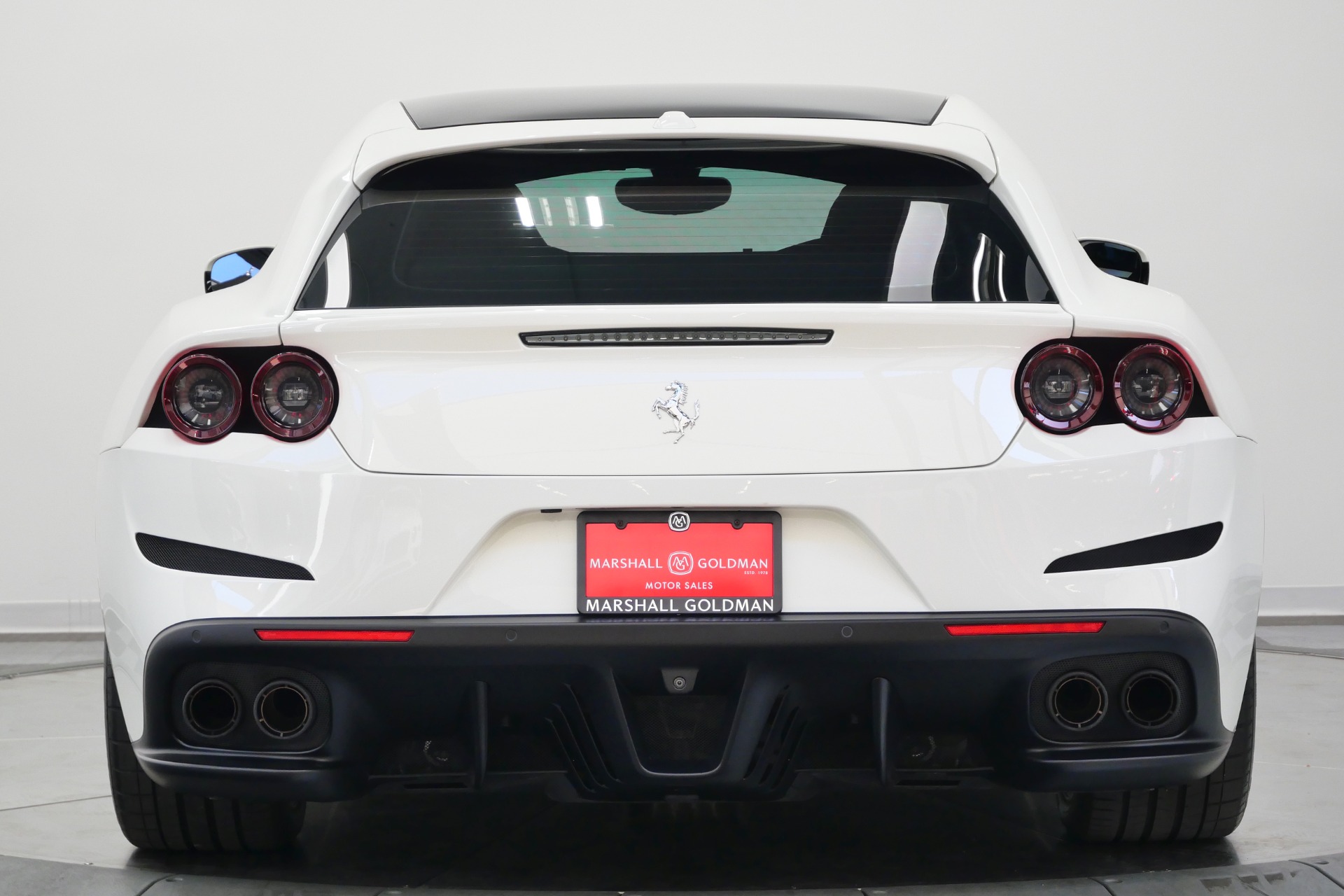 Ferrari GTC4Lusso -V12 Power, Heated And Ventilated Daytona Seats