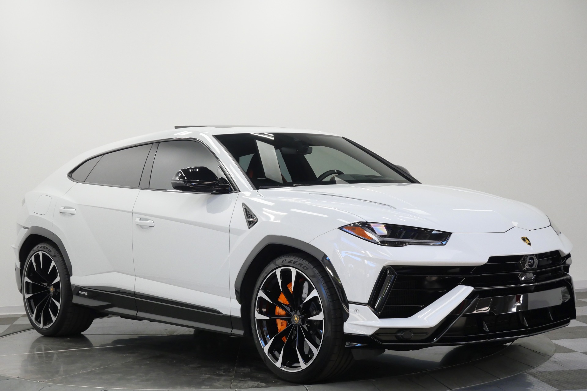 Lamborghini Urus S -Very Low Miles, 657 Horsepower, Bang And Olufsen Audio