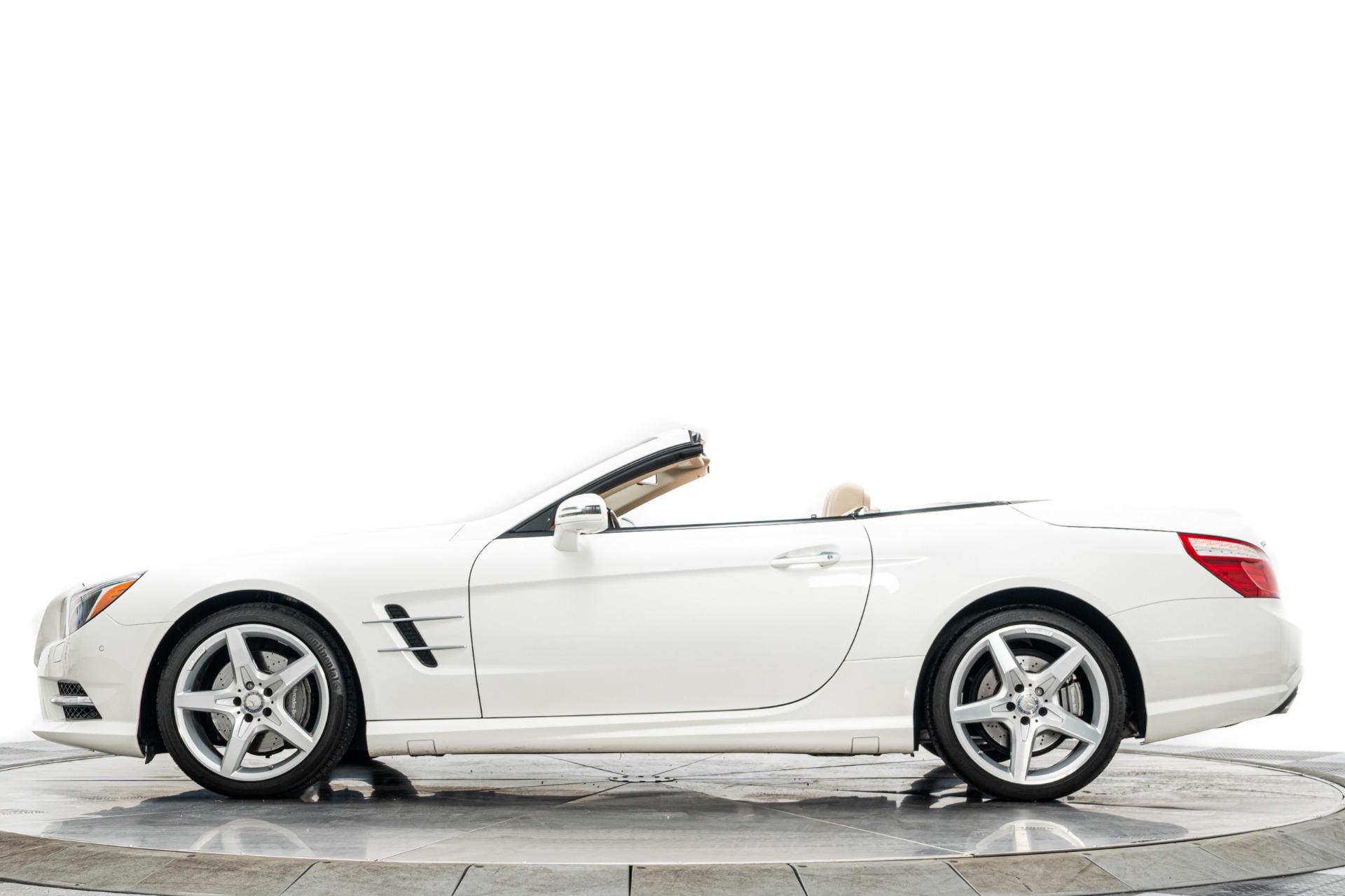 Mercedes-Benz SL550 -Sport Wheel Package, Low Miles