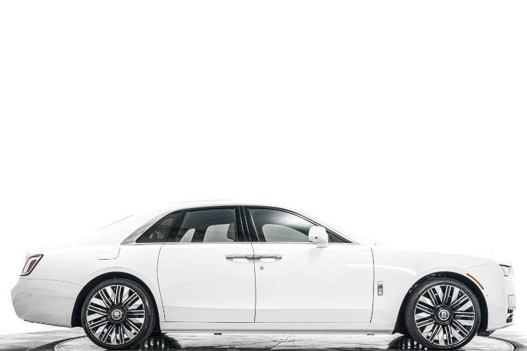 Rolls-Royce Ghost -Two-Tone Interior, Low Miles