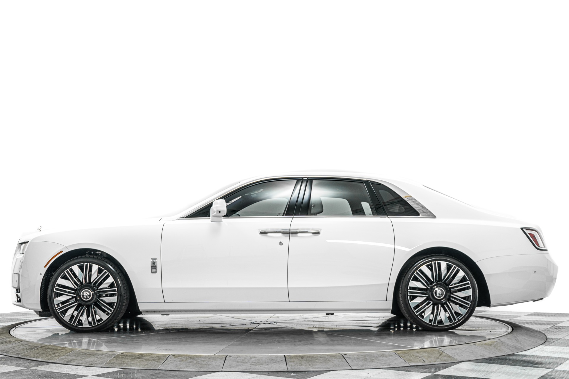 Rolls-Royce Ghost -Two-Tone Interior, Low Miles