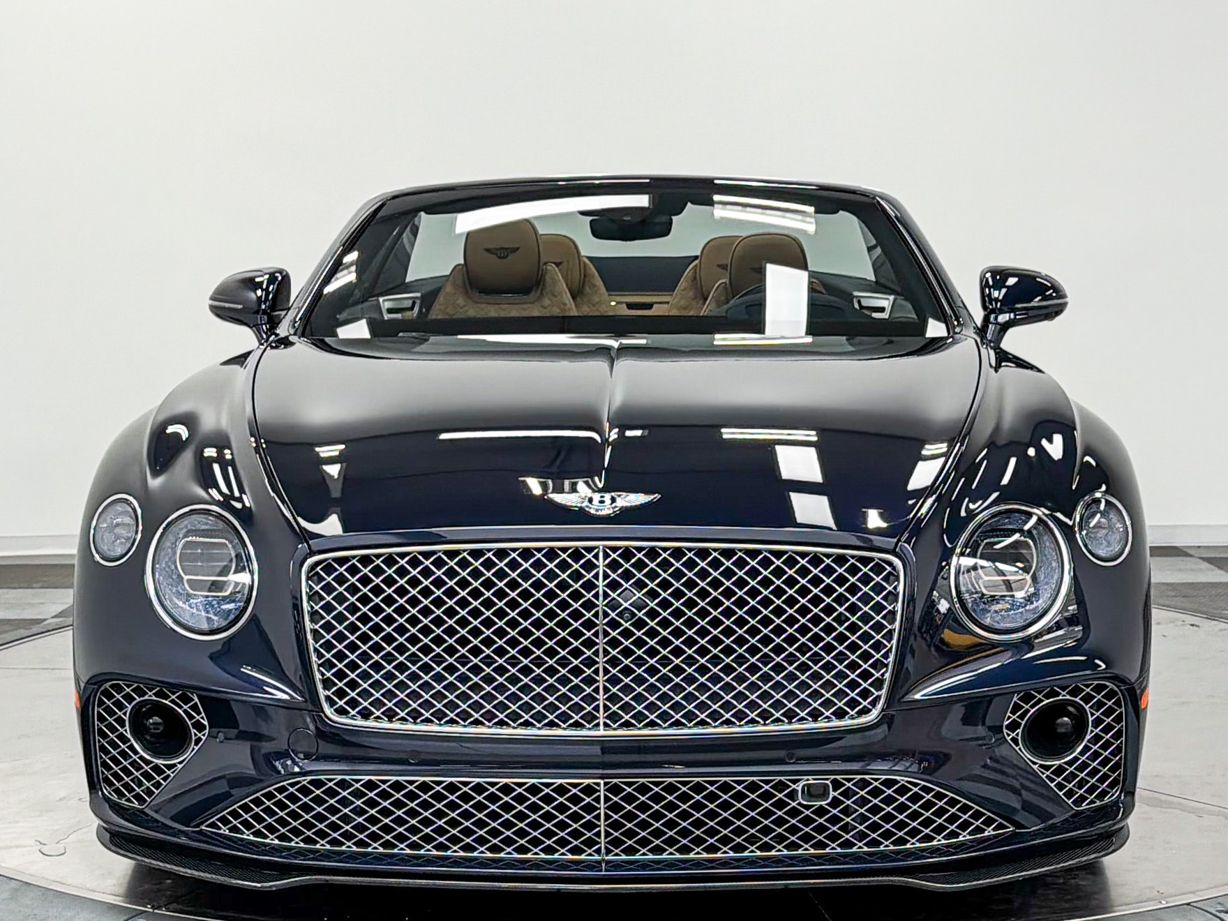 Bentley Continental GTC V8 -Mulliner Driving Specification, Touring Specification